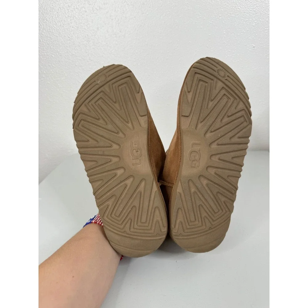 Ugg Women's Classic Ultra Mini‎ Botts Size 6